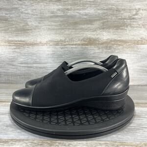 Ecco Women's Felicia Ankle Loafer Size 38 7 Waterproof Low Wedge Slip On GoreTex